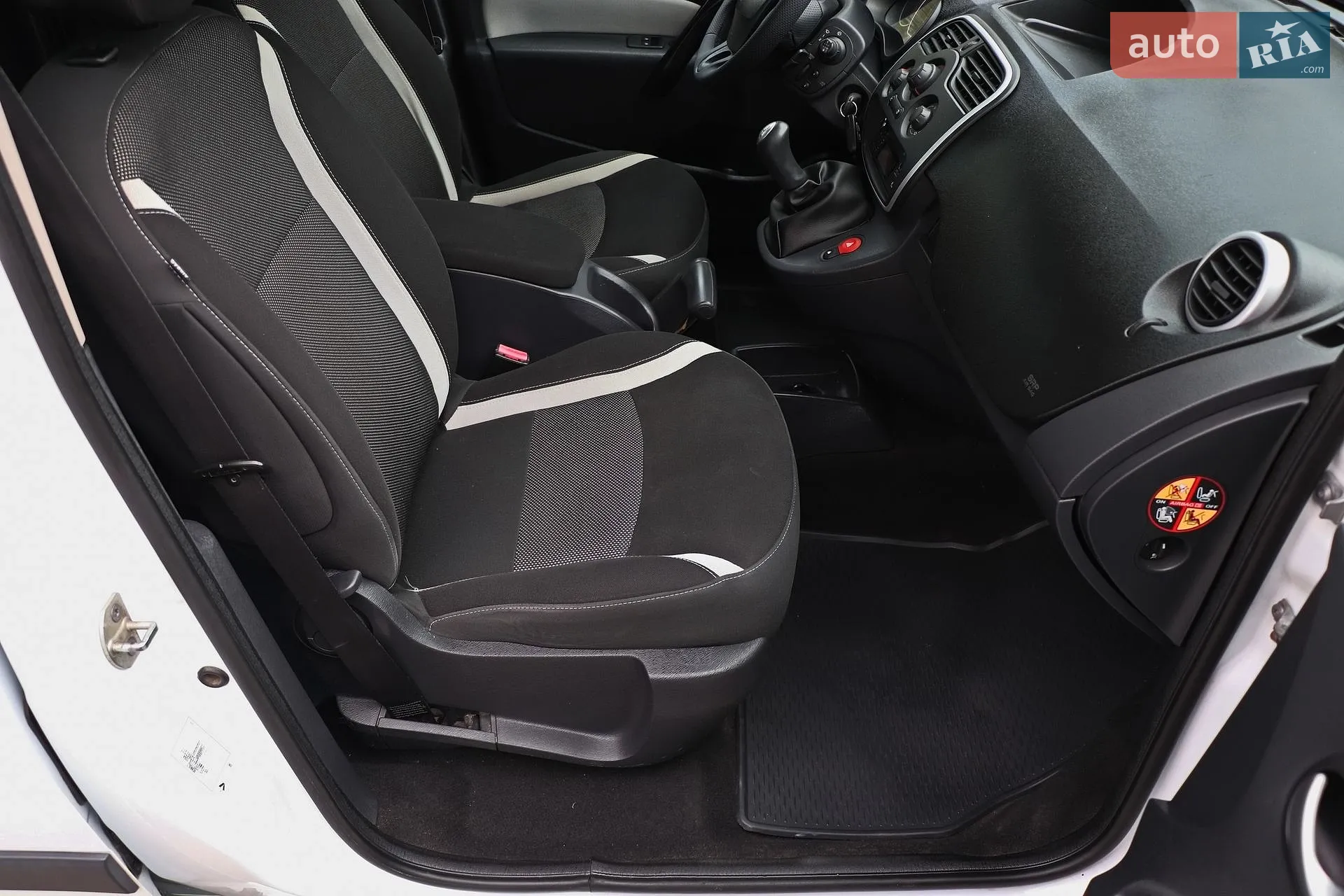 2016 Renault Kangoo - мініатюра 12