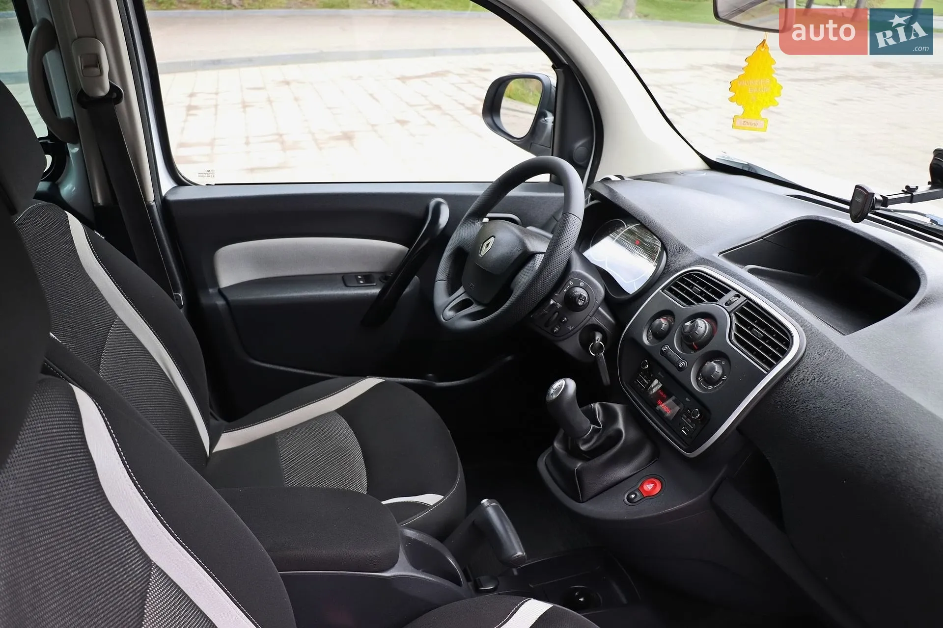 2016 Renault Kangoo - мініатюра 16