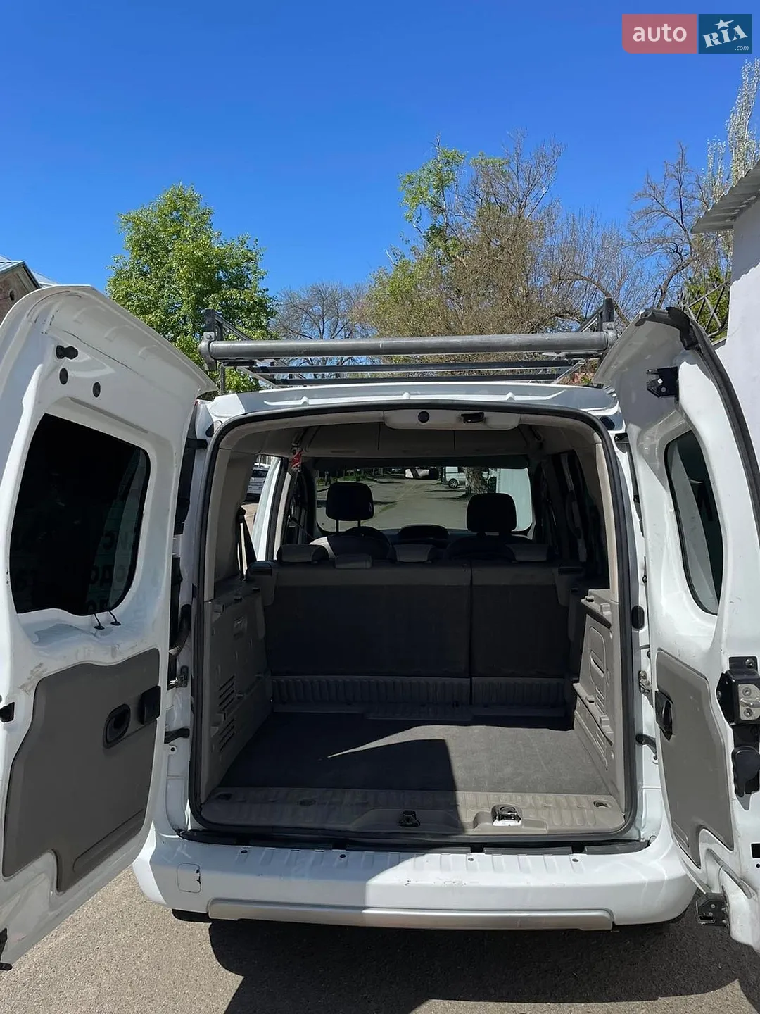 2010 Renault Kangoo - мініатюра 8