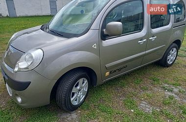Минивэн Renault Kangoo 2011 в Звенигородке