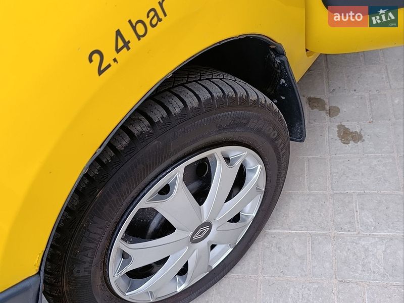 Минивэн Renault Kangoo 2001 в Хмельнике
