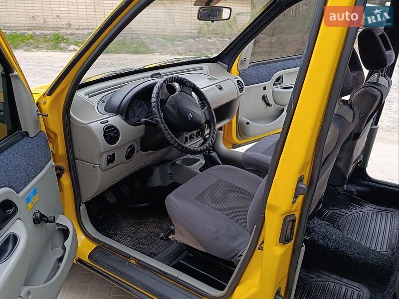 Минивэн Renault Kangoo 2001 в Хмельнике