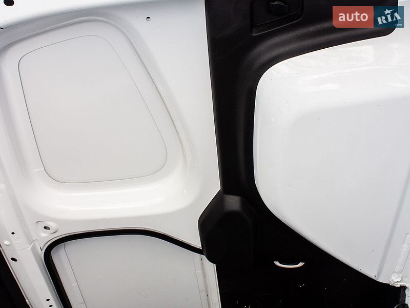Грузовой фургон Renault Kangoo 2024 в Львове