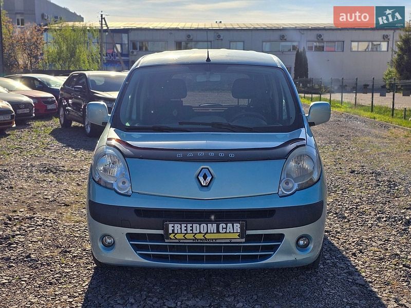 Минивэн Renault Kangoo 2011 в Львове