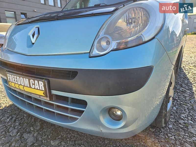 Минивэн Renault Kangoo 2011 в Львове