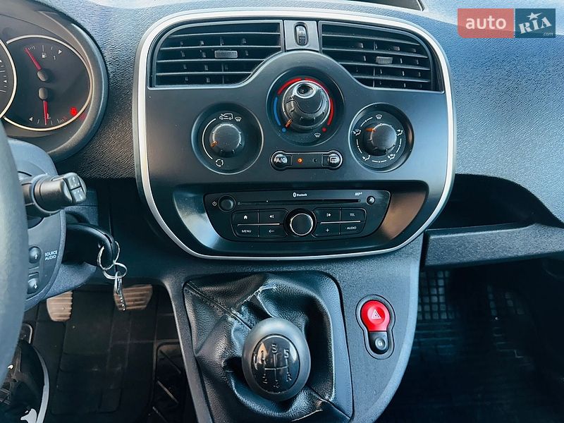 Грузовой фургон Renault Kangoo 2016 в Каменском