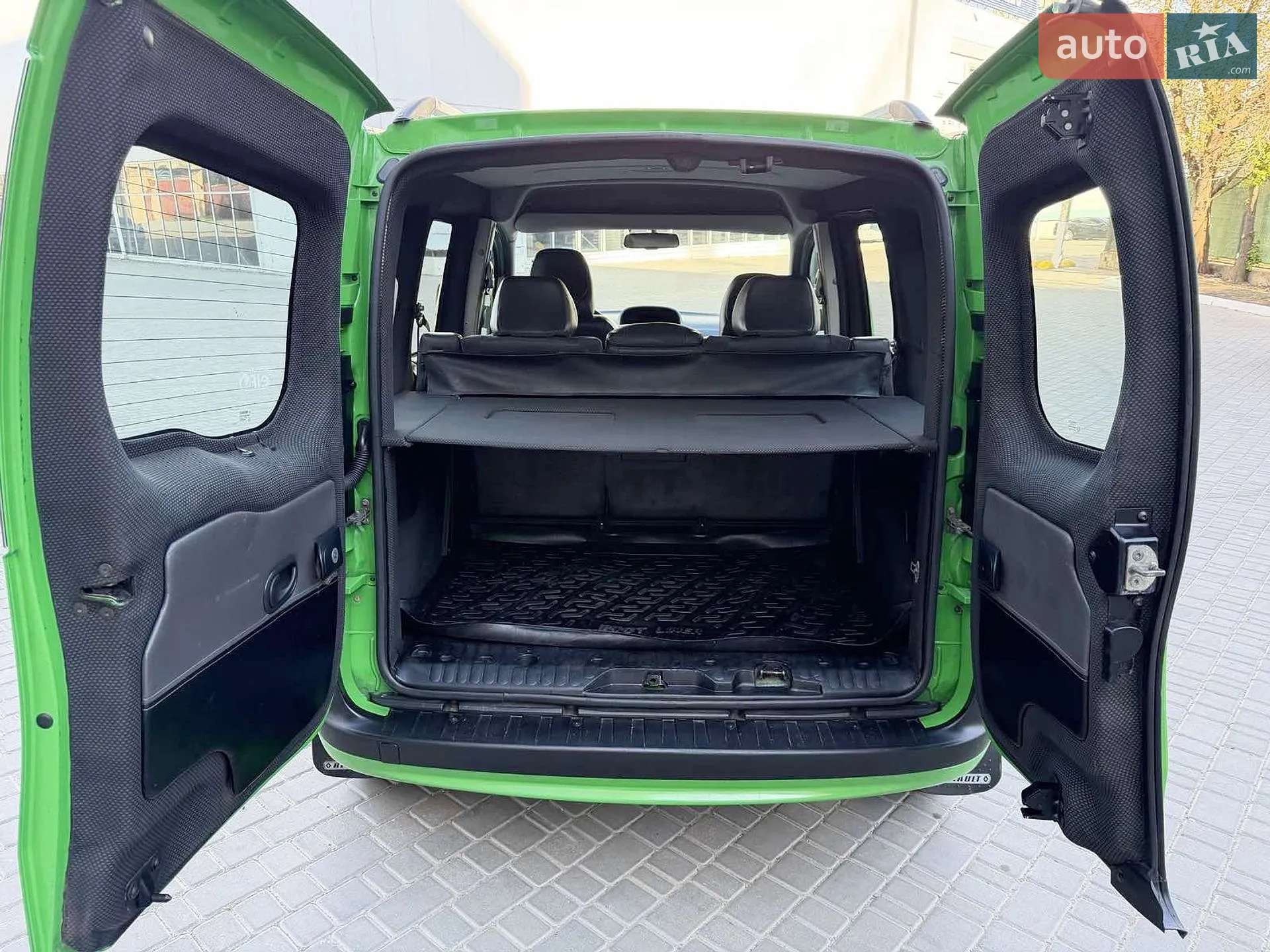 2010 Renault Kangoo - мініатюра 8