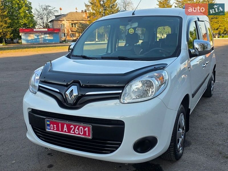 Минивэн Renault Kangoo 2015 в Новоархангельске