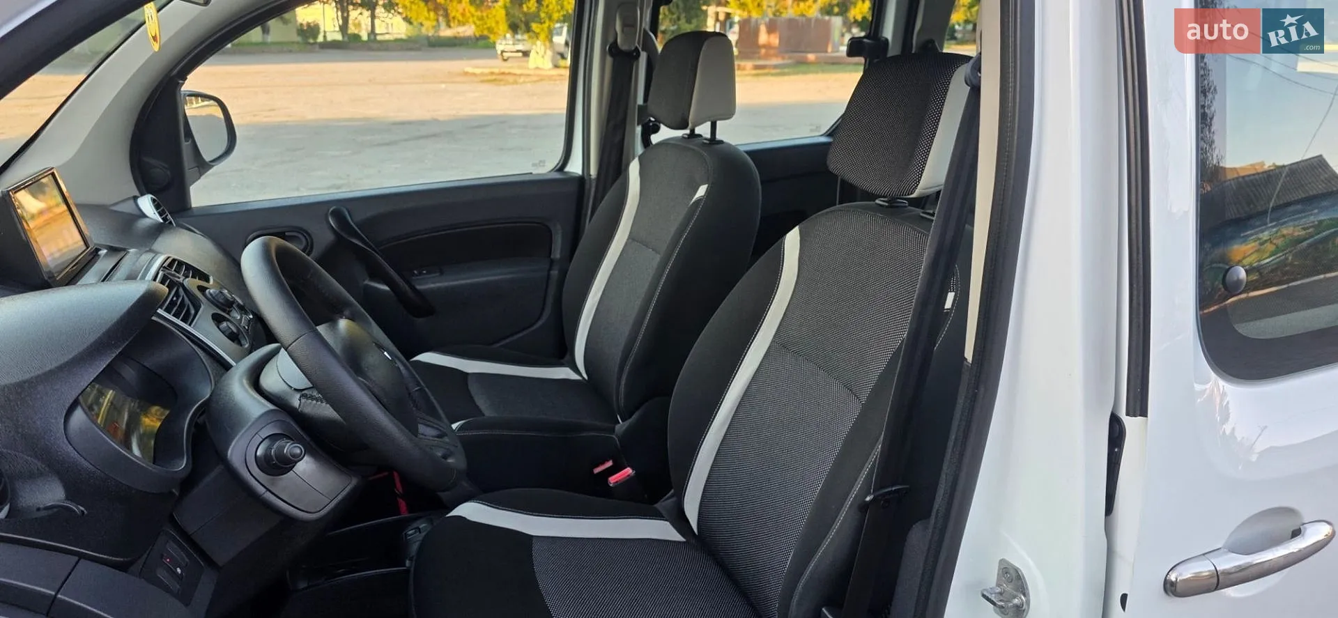 2015 Renault Kangoo - мініатюра 53