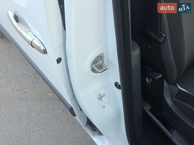 Минивэн Renault Kangoo 2015 в Новоархангельске