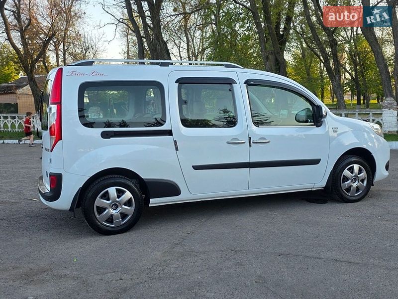 Минивэн Renault Kangoo 2015 в Новоархангельске