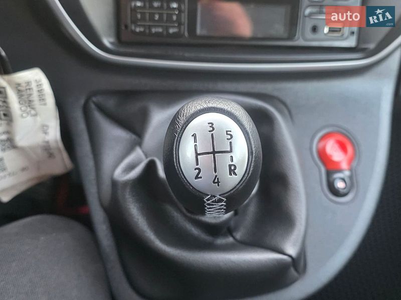 Минивэн Renault Kangoo 2015 в Новоархангельске