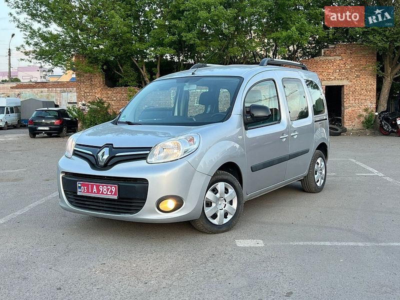 Минивэн Renault Kangoo 2015 в Луцке