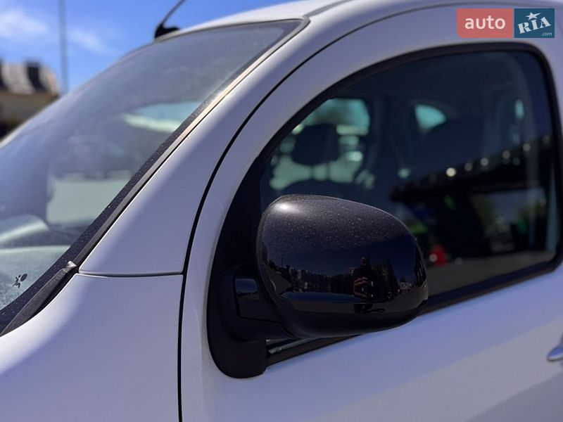 Минивэн Renault Kangoo 2013 в Луцке