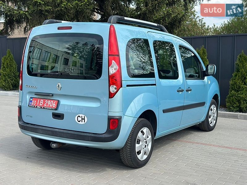 Минивэн Renault Kangoo 2010 в Луцке