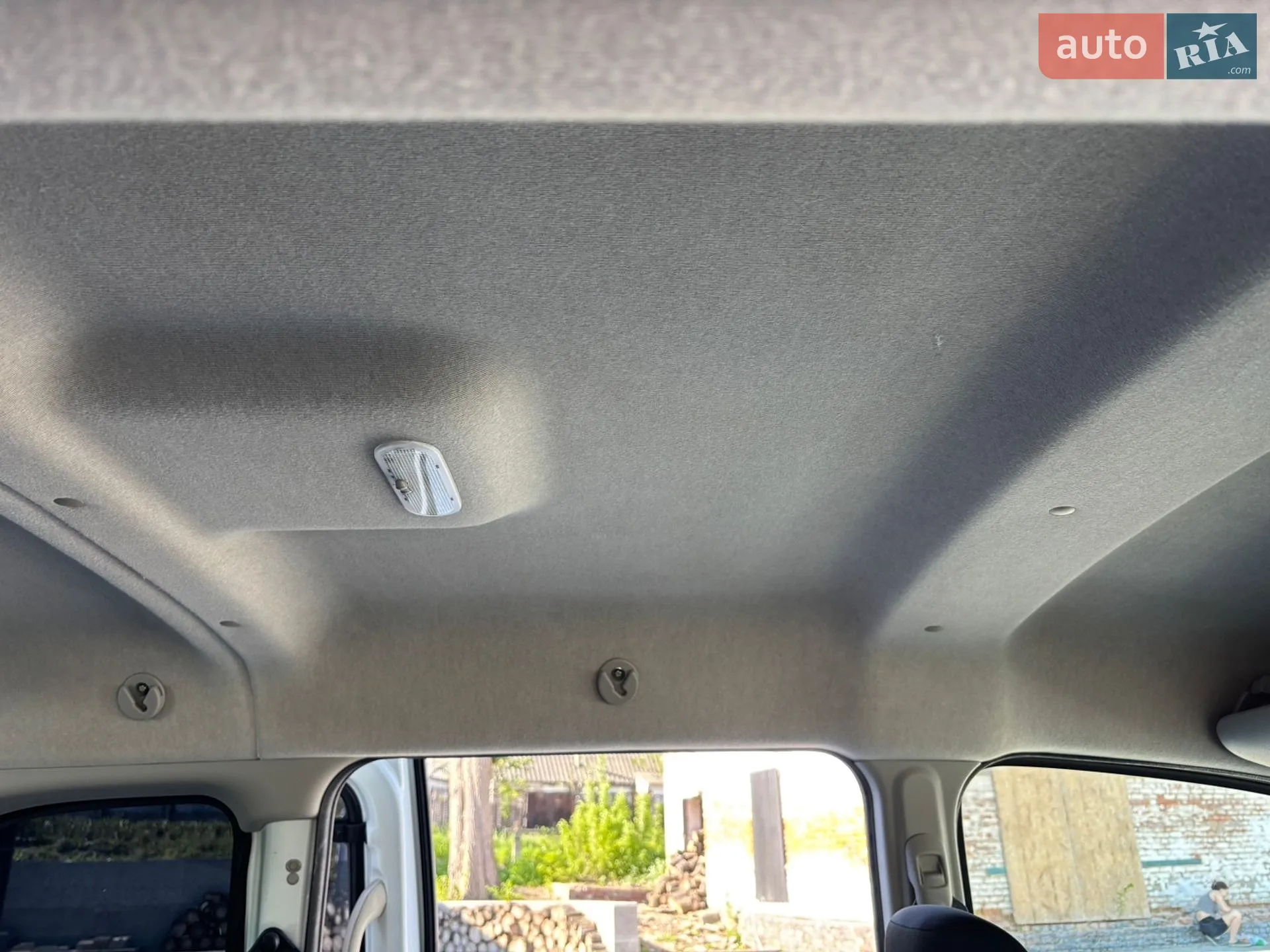 2012 Renault Kangoo - мініатюра 31