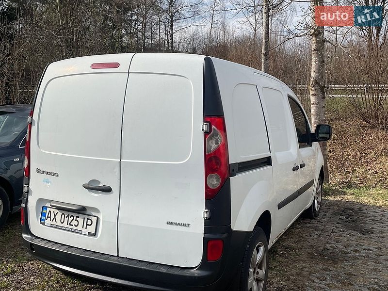 Грузовой фургон Renault Kangoo 2011 в Львове