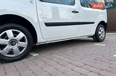 Минивэн Renault Kangoo 2009 в Косове