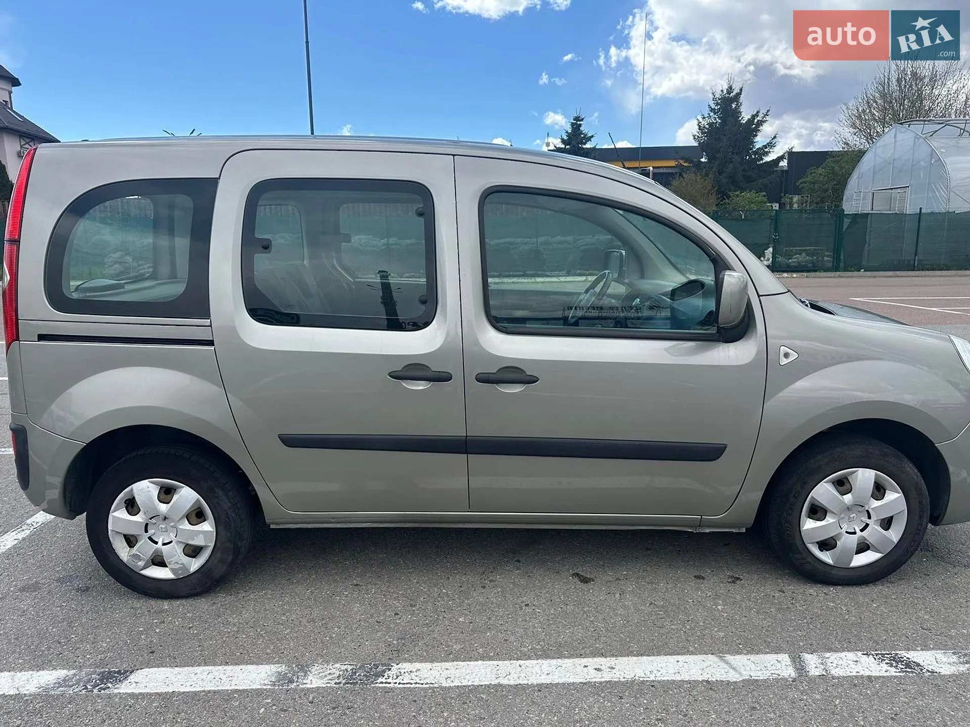 2010 Renault Kangoo - мініатюра 22