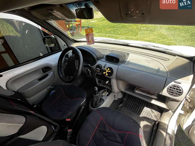 Минивэн Renault Kangoo 2001 в Черновцах