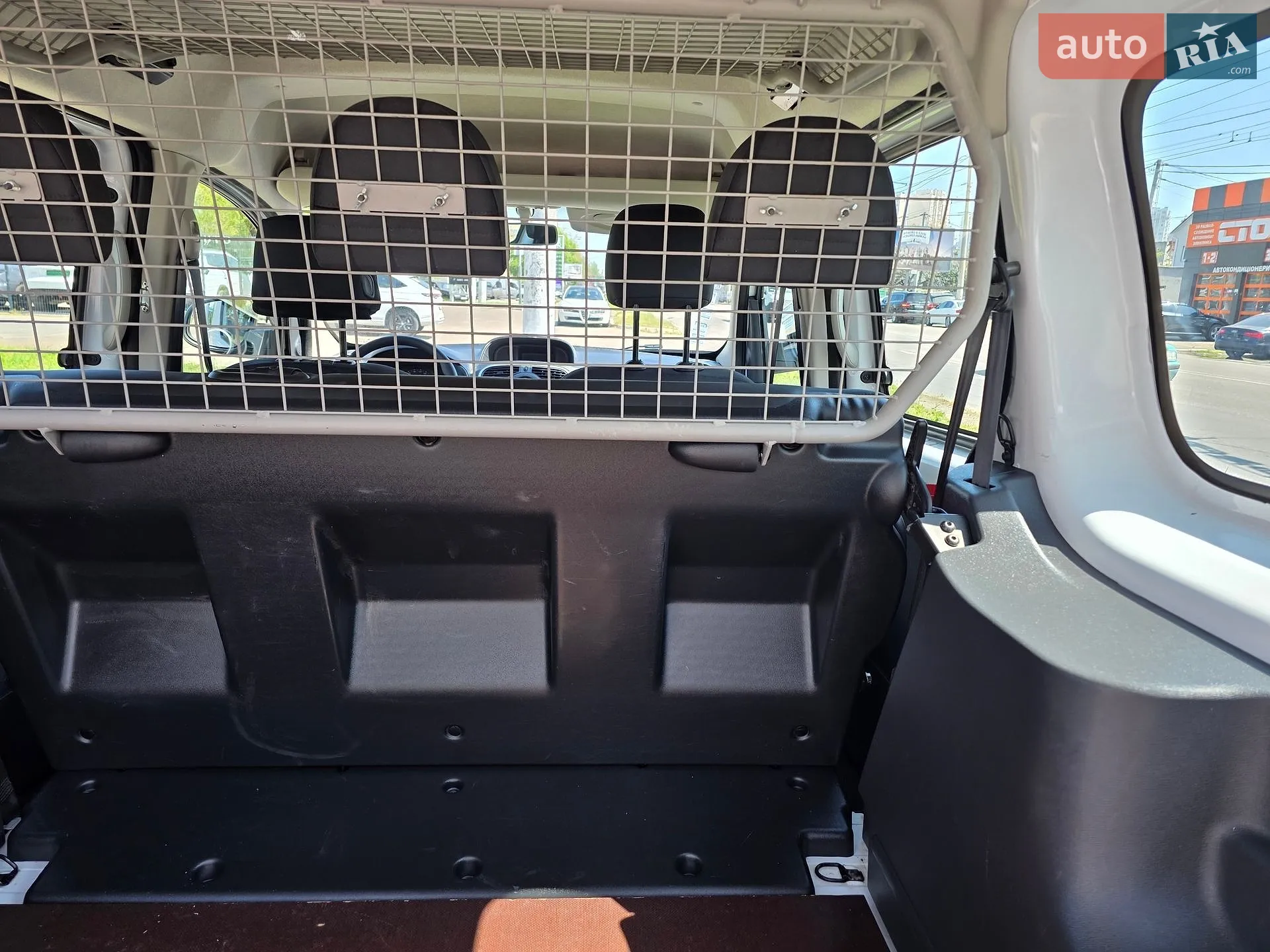 2019 Renault Kangoo - мініатюра 43
