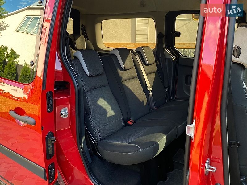 Минивэн Renault Kangoo 2014 в Дубно