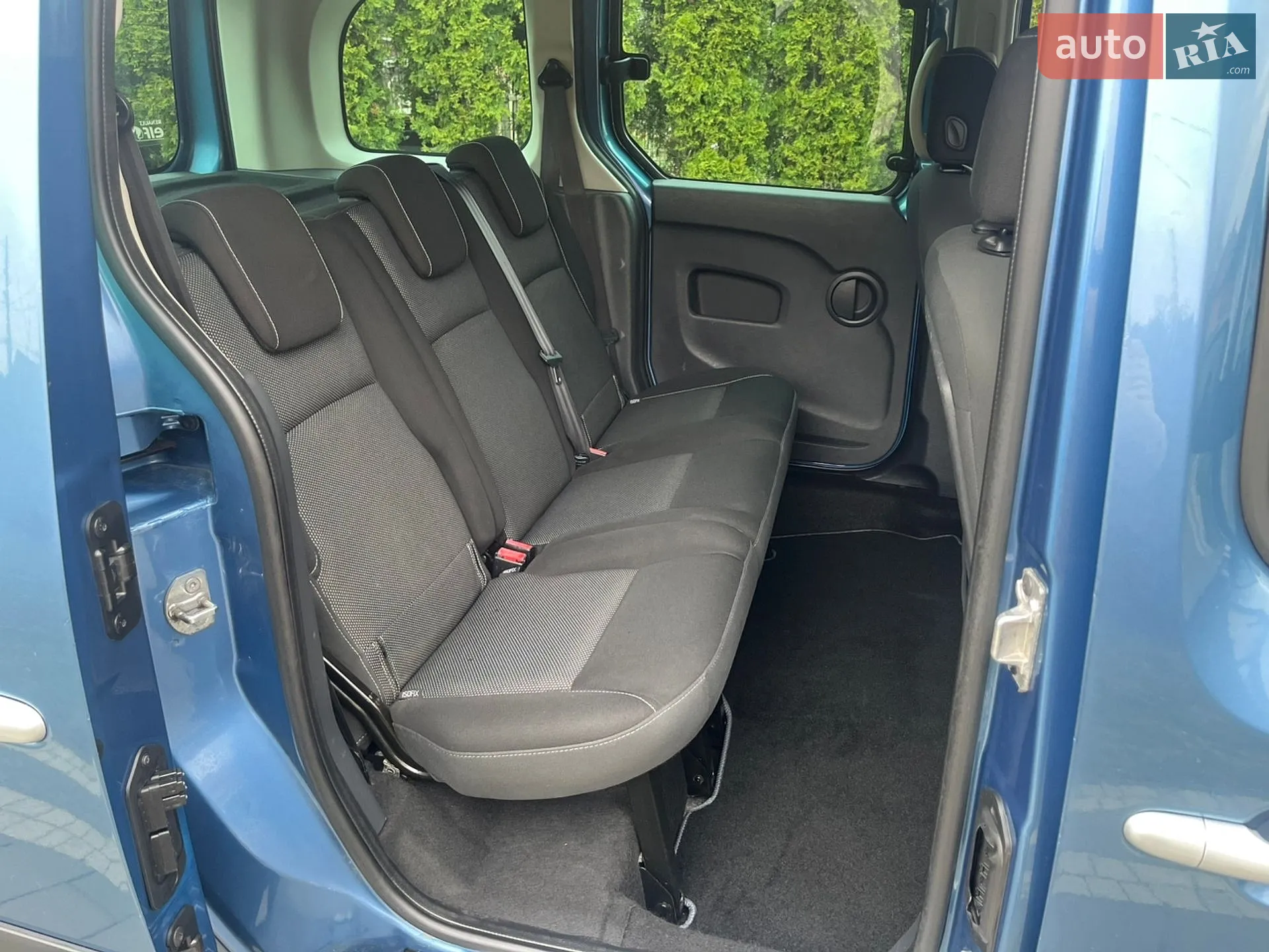 2015 Renault Kangoo - мініатюра 31