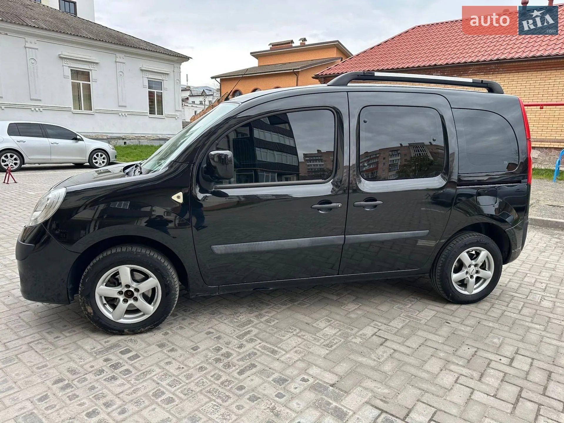 2010 Renault Kangoo - мініатюра 22