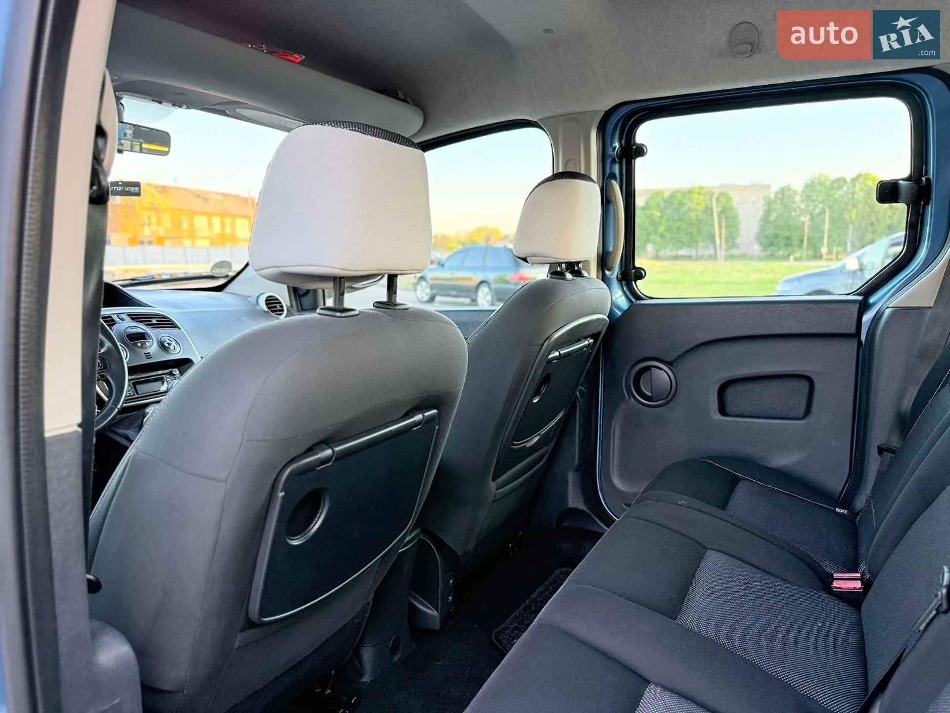 2013 Renault Kangoo - мініатюра 95