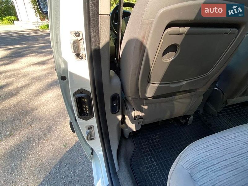 Минивэн Renault Kangoo 2009 в Киеве фото 11 Минивэн Renault Kangoo 2009 в Киеве