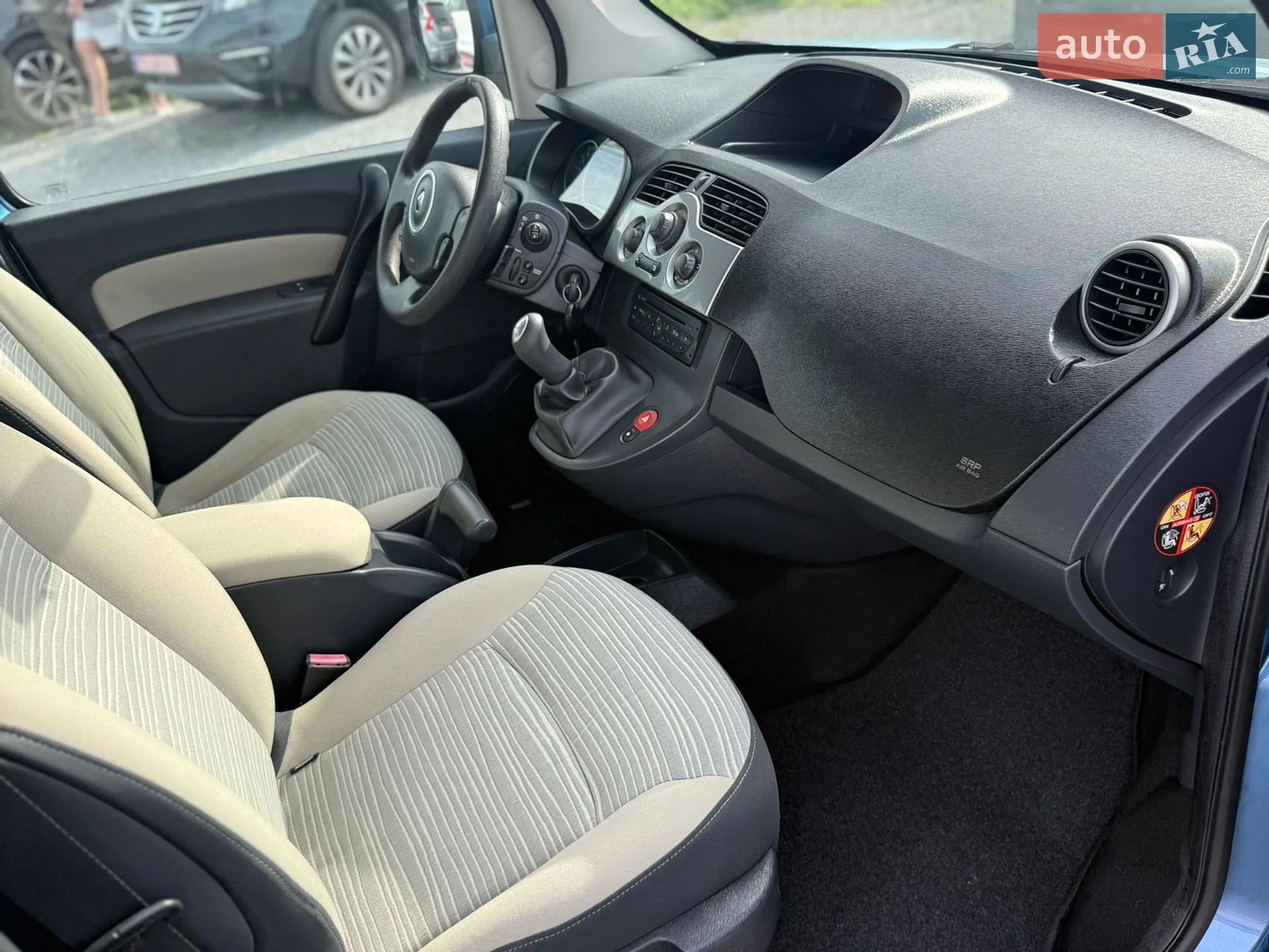 2012 Renault Kangoo - мініатюра 25