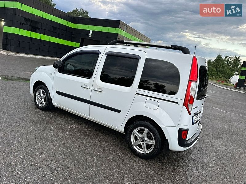 Минивэн Renault Kangoo 2015 в Днепре фото 12 Минивэн Renault Kangoo 2015 в Днепре