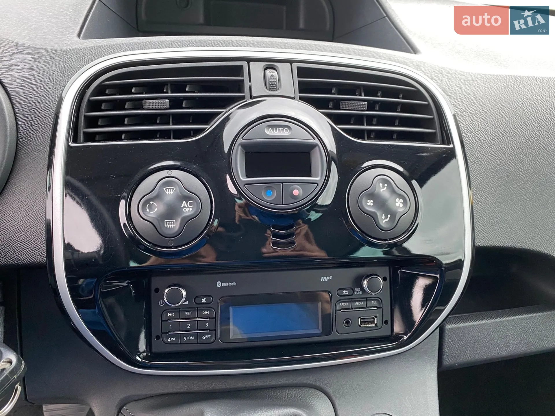 2015 Renault Kangoo - мініатюра 67