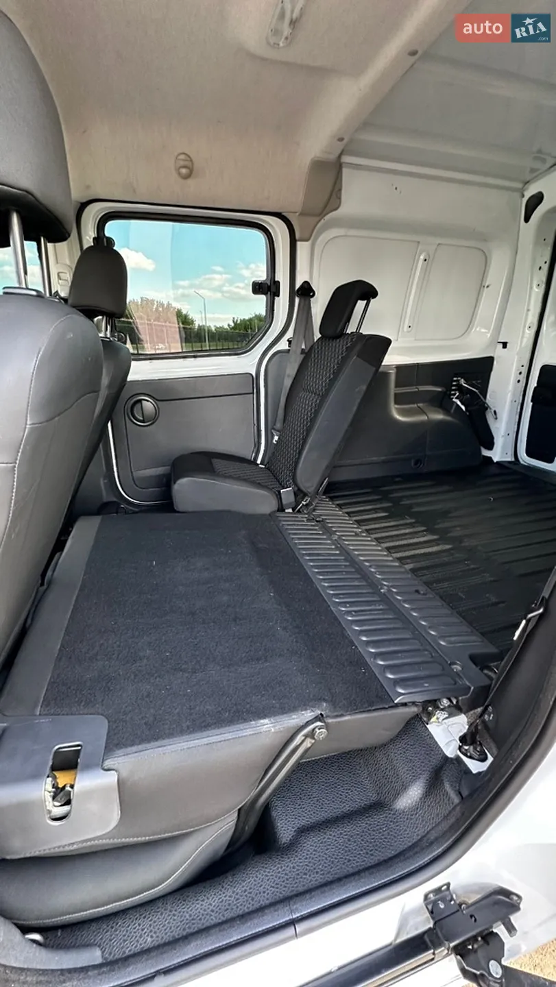 2011 Renault Kangoo - мініатюра 14