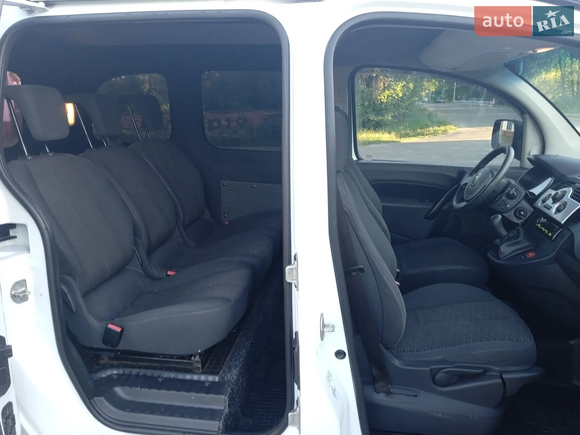 2011 Renault Kangoo - мініатюра 36