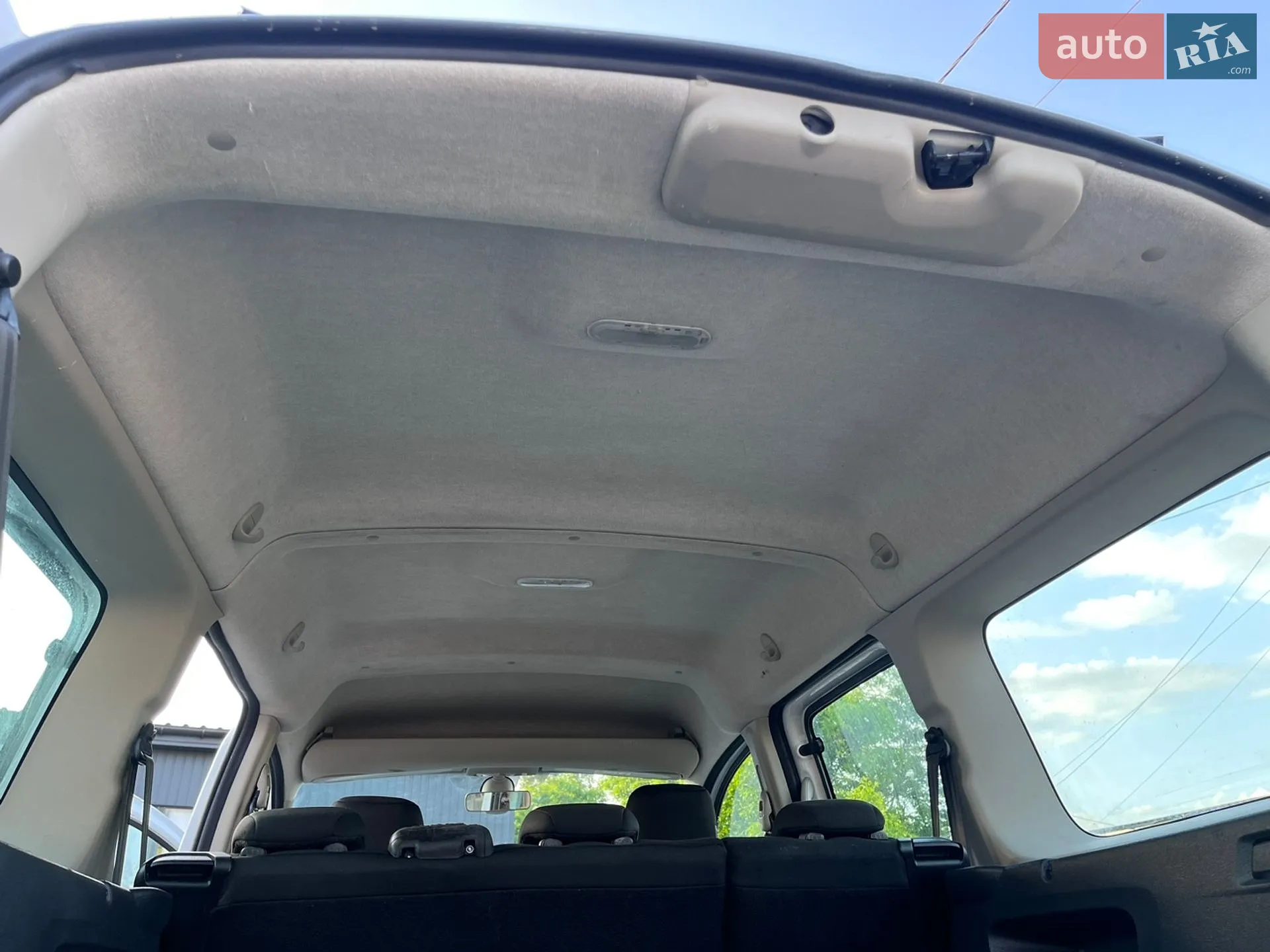 2016 Renault Kangoo - мініатюра 39