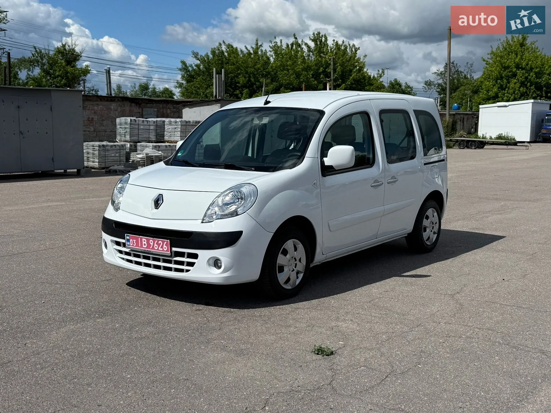 2011 Renault Kangoo - фото 1