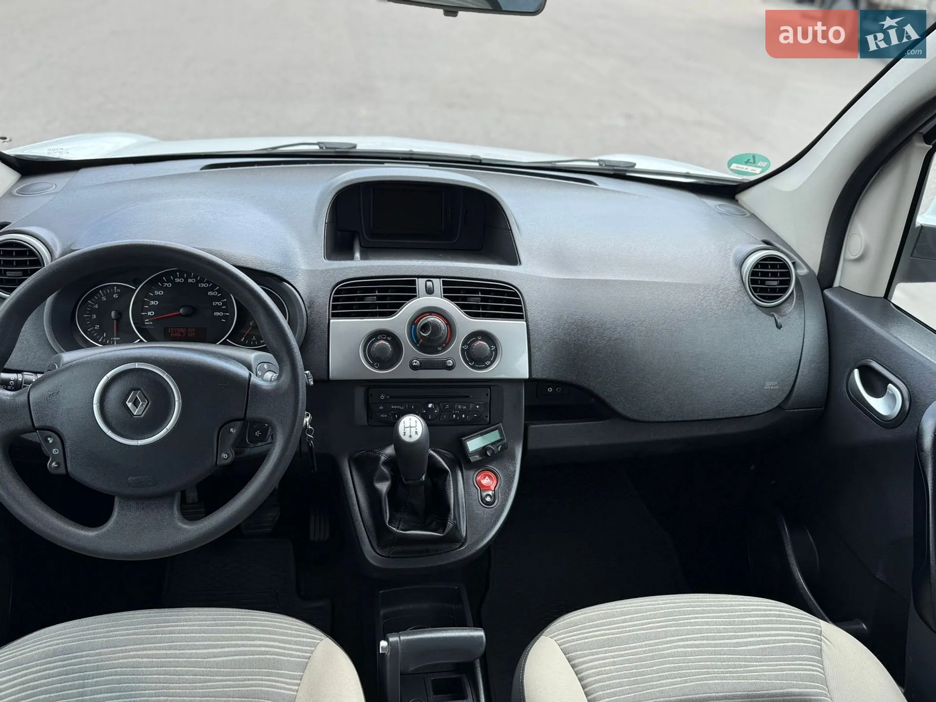 2011 Renault Kangoo - мініатюра 42