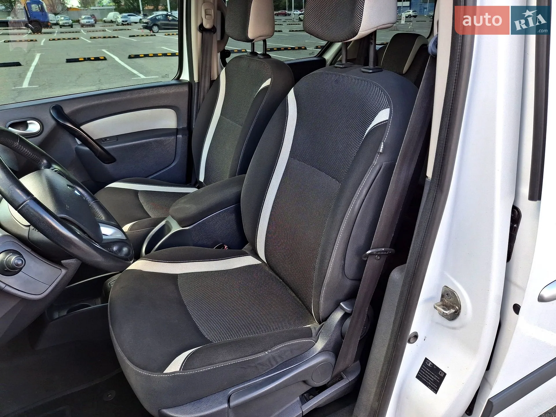 2013 Renault Kangoo - мініатюра 21