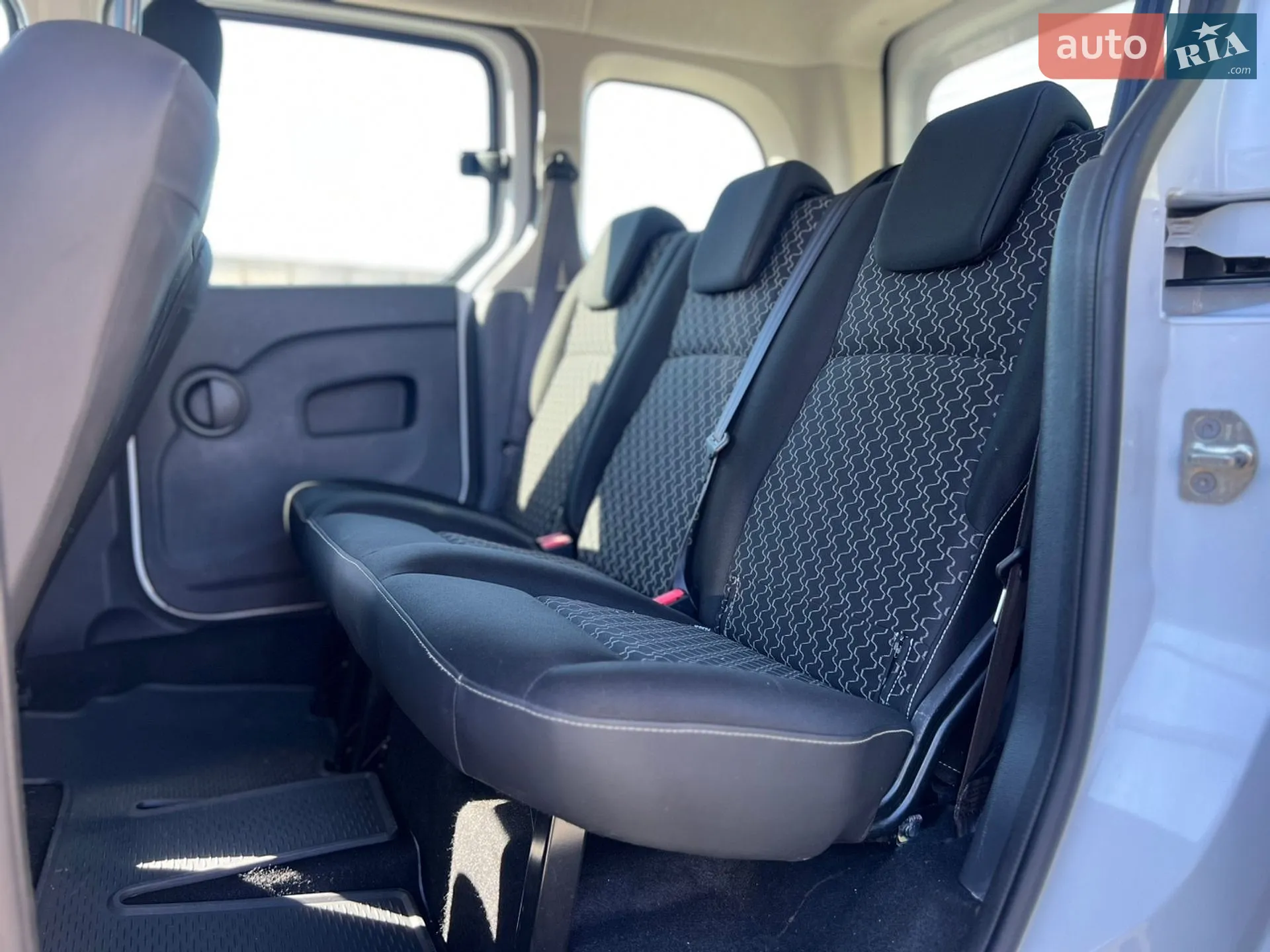 2014 Renault Kangoo - мініатюра 16