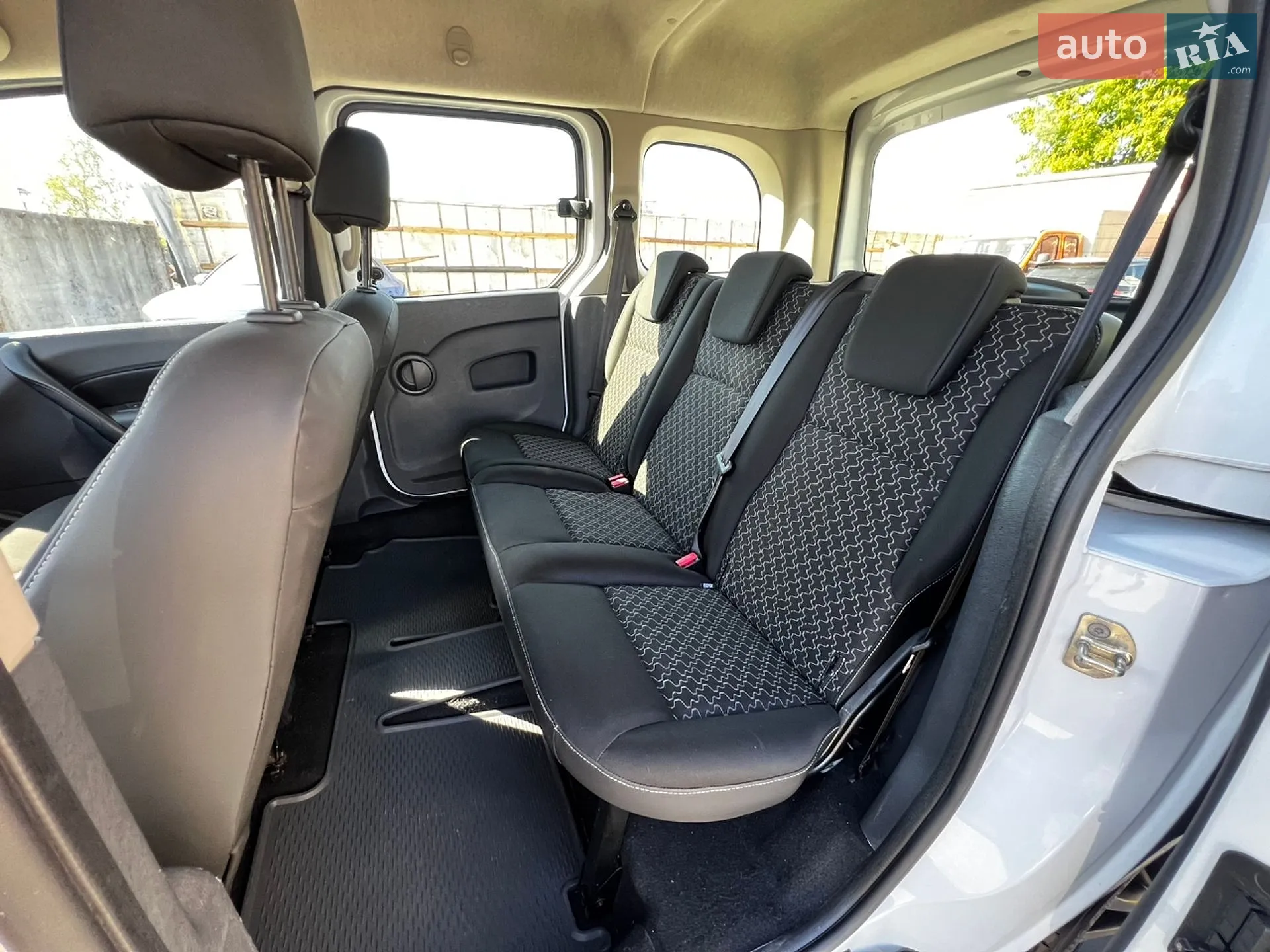 2014 Renault Kangoo - мініатюра 17