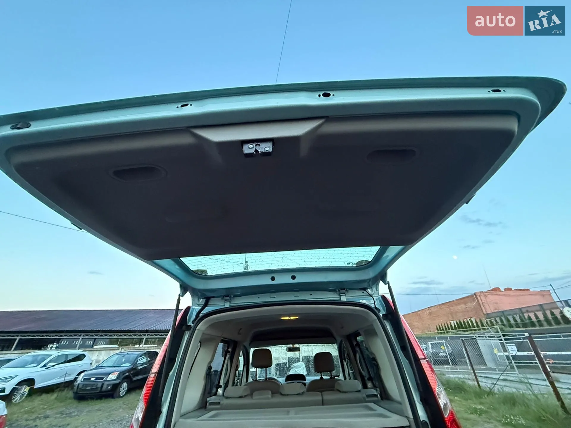 2010 Renault Kangoo - мініатюра 13