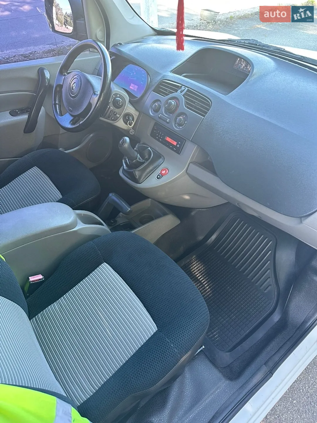 2011 Renault Kangoo - мініатюра 36
