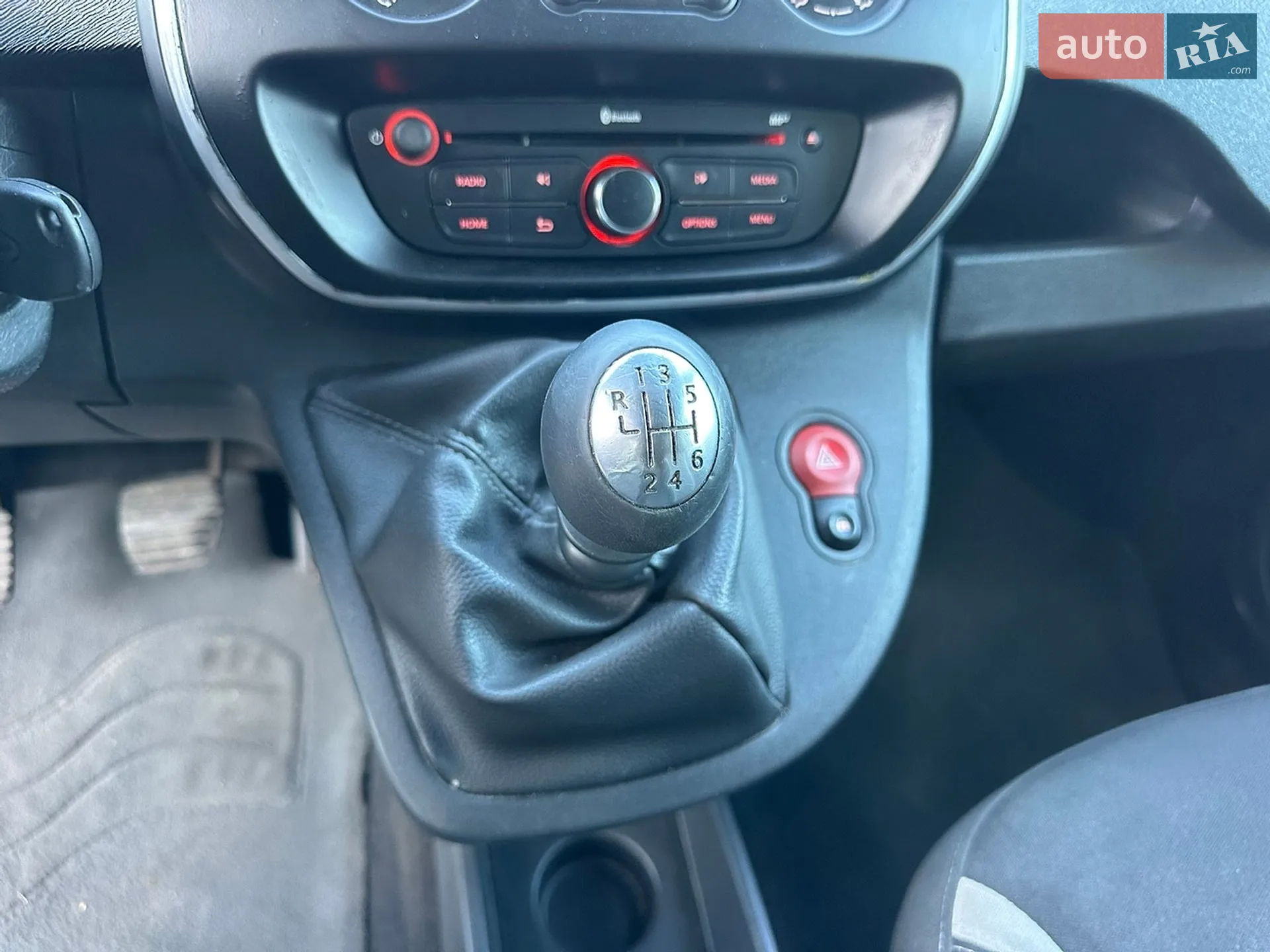 2012 Ford Focus - мініатюра 10