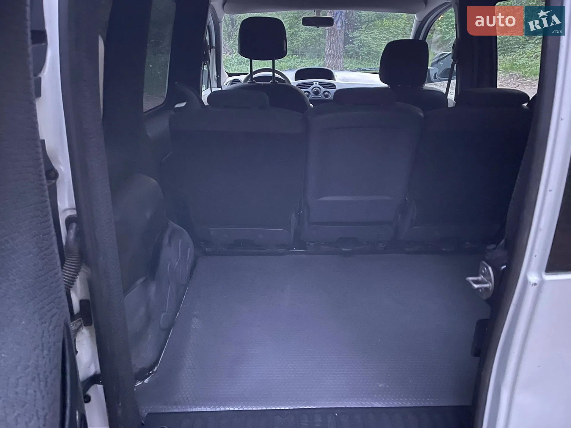 2010 Renault Kangoo - мініатюра 11