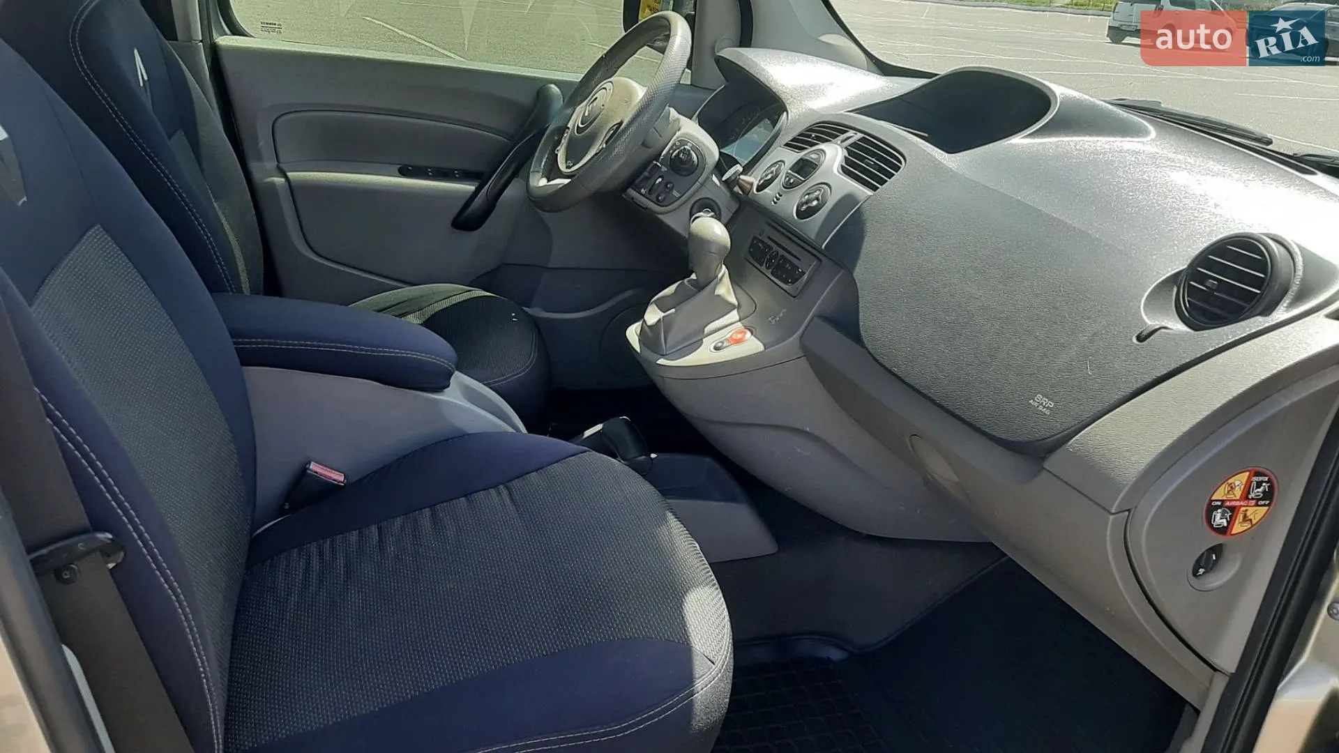 2010 Renault Kangoo - мініатюра 9