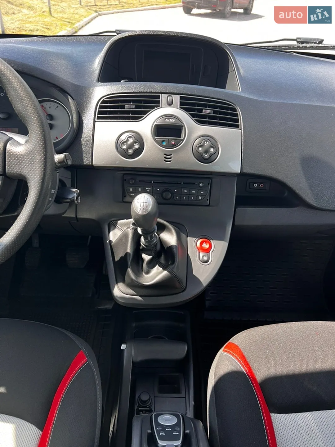 2012 Renault Kangoo - мініатюра 18