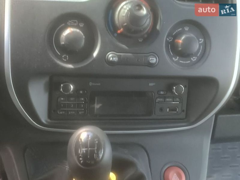 Грузовой фургон Renault Kangoo 2017 в Конотопе