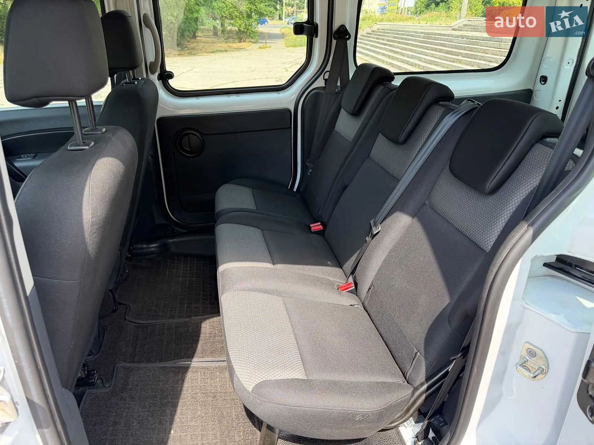 2019 Renault Kangoo - мініатюра 15