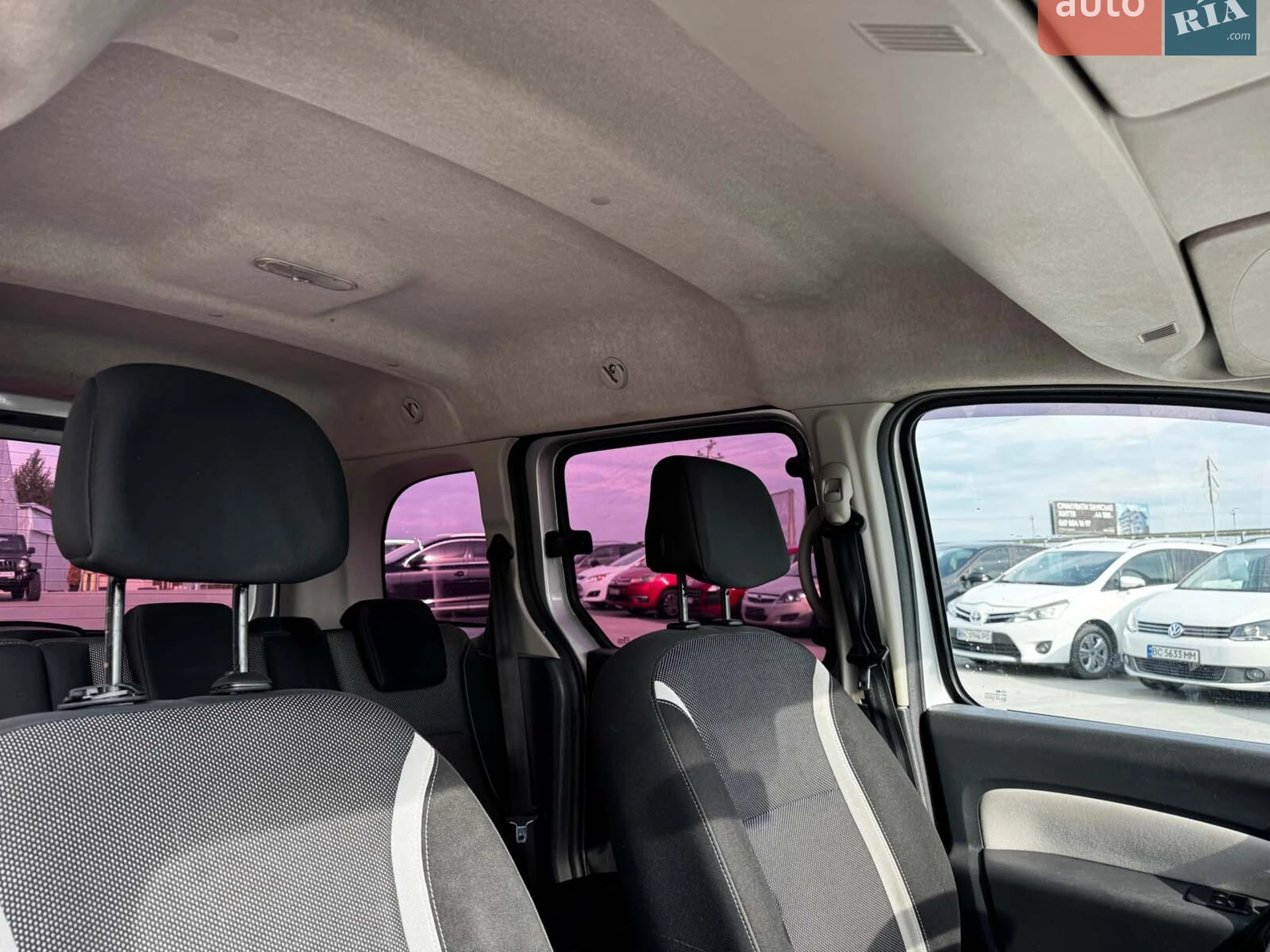 2014 Renault Kangoo - мініатюра 42